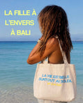La fille à l'envers à Bali
