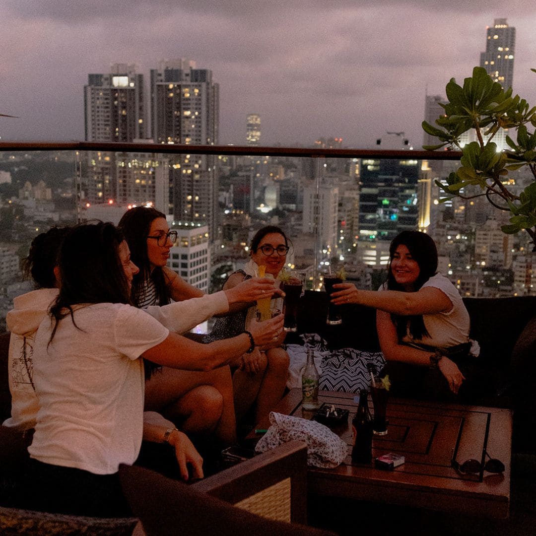 Arrivée à Colombo, Sri Lanka - hôtel avec piscine, dîner de groupe